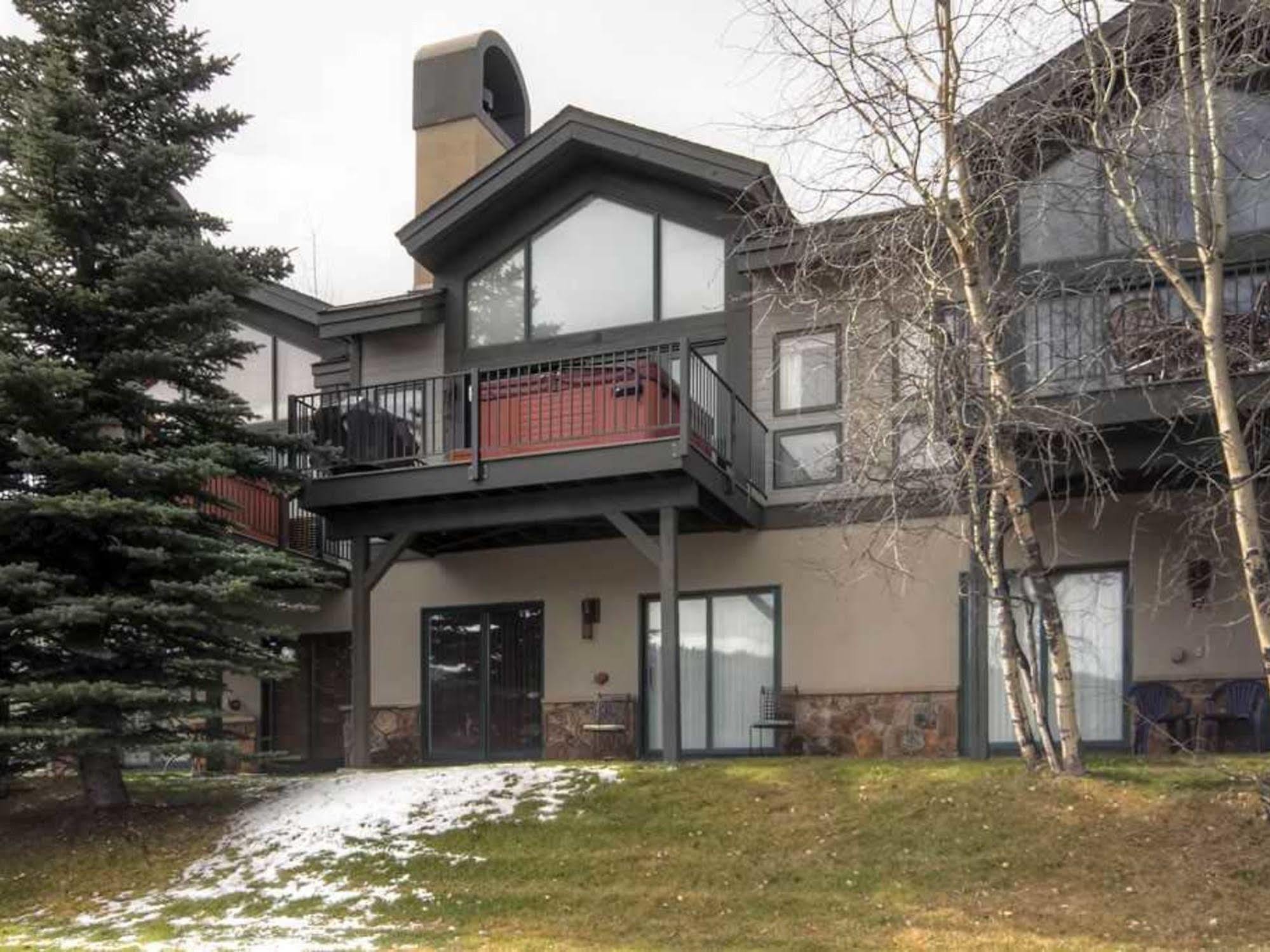 One Breckenridge Place Townhomes Exterior photo
